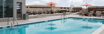 Rooftop Pool at Holiday Inn Capitol