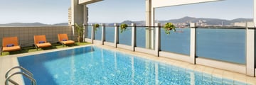 Hotel Jen Hong Kong, Rooftop Pool
