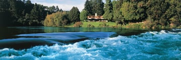 Huka Lodge, Exterior and Grounds