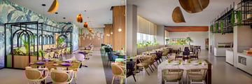 Hyatt Vivid Grand Island le lys and galeria