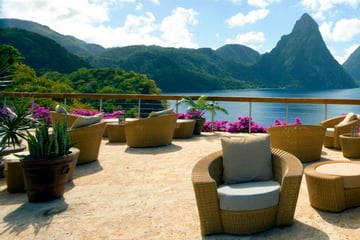 Jade Mountain, Lounge Terrace