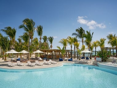The pool at Lagoon Attitude