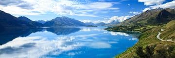 Beautiful views of Lake Wakatipu, South Island