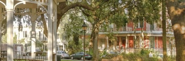 A beautiful public square in Savannah