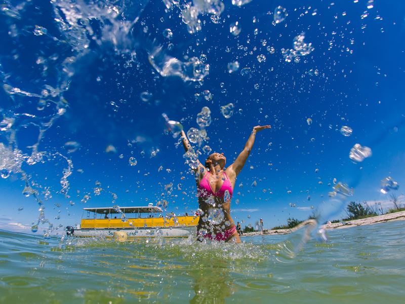 Making a splash in the waters of Fort Myers
