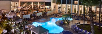 Marriott Newport Beach Hotel & Spa, Exterior and Pool