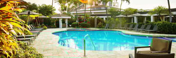 Maui Coast Hotel, Pool