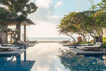 Maya Sanur Resort & Spa pool