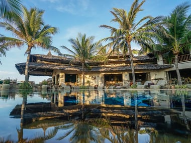 Mia Resort Mui Ne main pool