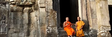 monks in siem reap