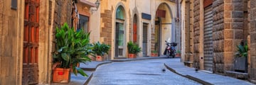 Gorgeous narrow streets in Florence