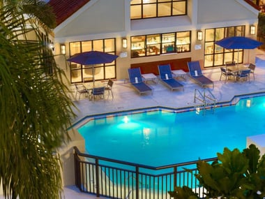 The pool at the Sonesta Es Suites Orlando