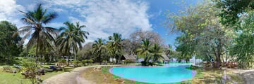 Papillon Lagoon Reef, Pool Area