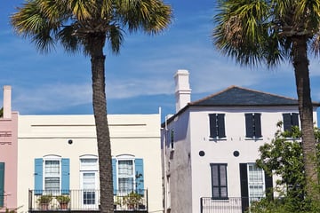Pastel colour homes in Charleston, South Carolina