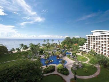 Pool area at Golden Sands Resort by Shangri-La