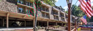 Quality Inn Creekside, Exterior