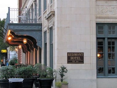Redmont Hotel Birmingham, Curio Collection by Hilton