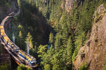 Rocky Mountaineer travelling through Cheakamus Canyon