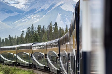 Rocky Mountaineer's First Passage to West Canada