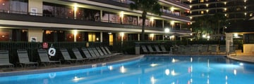 Rosen Inn at Pointe Orlando, Pool at Night