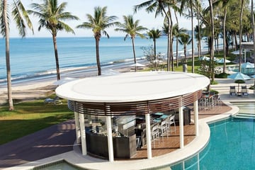 turquoise waters, sunset views, and exclusive island escapes await. Explore your perfect Phuket getaway