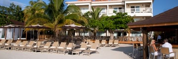 Exterior view of Sandy Haven Resort