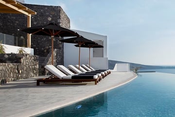 The main pool at Santo Pure Oia Suites & Villas
