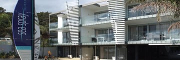 Sea Spray Suites, Exterior