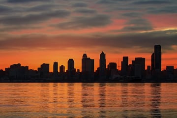 Seattle skyline at dawn