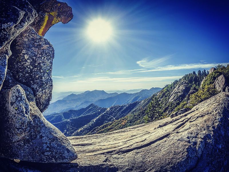 Sequoia National Park's Moro Rock
