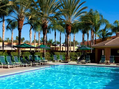 Sheraton Park Hotel at the Anaheim Resort pool