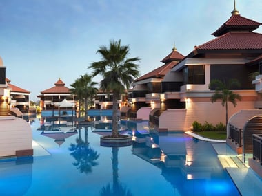 Swimming pool at Anantara The Palm