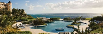 The Crane, Aerial Views of Resort and Pool 
