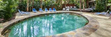 The Reef Retreat, Poolside