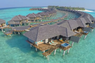 The Sun Siyam Iru Fushi, Over Water Villas
