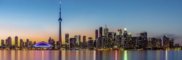 Toronto skyline at night