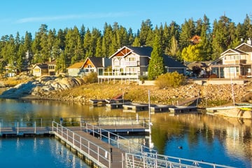 View of Big Bear Lake in southern California