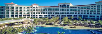 Waldorf Astoria Dubai Palm Jumeirah, Resort Exterior and Pool