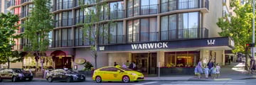 Warwick Hotel, Exterior