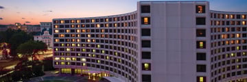 Washington Hilton, Exterior