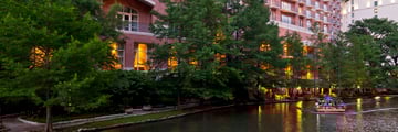 Westin Riverwalk, Exterior River View