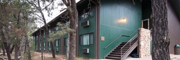 Exterior of Yavapai Lodge