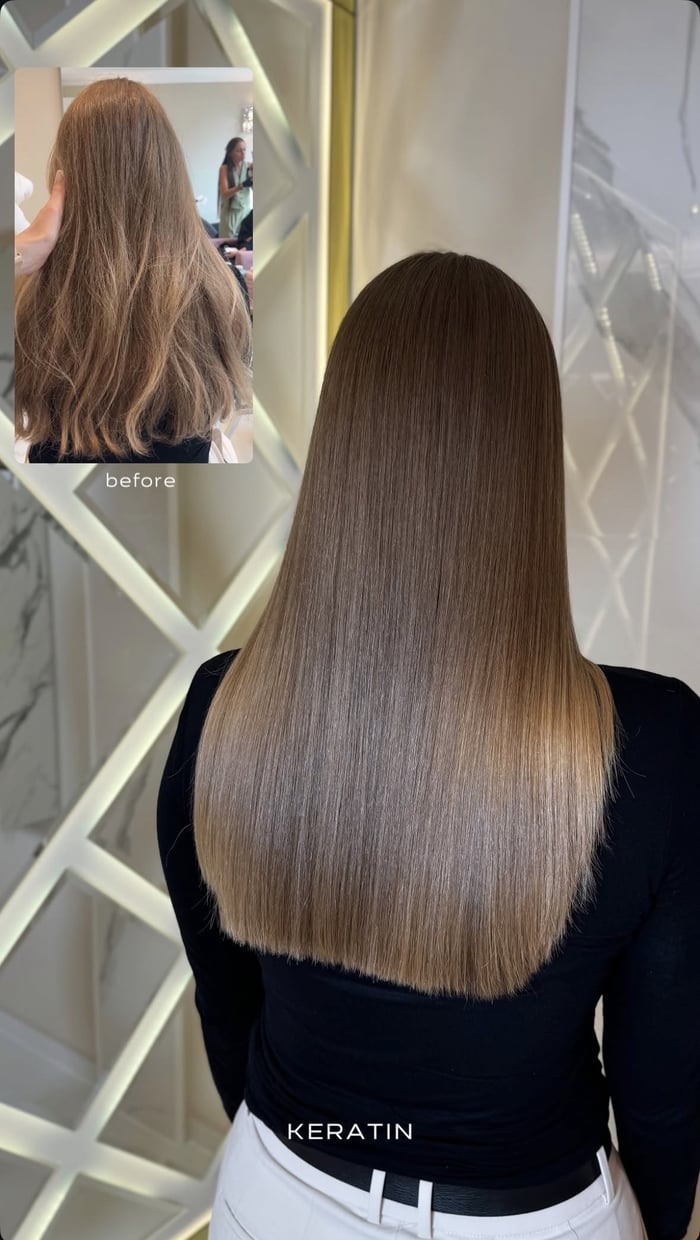 Langes, glänzendes Haar nach der Keratin-Behandlung