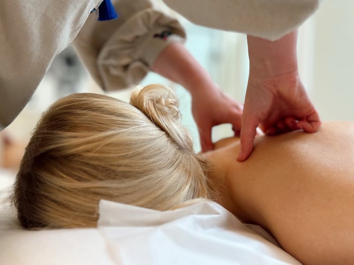 Rücken- und Nackenmassage im HYPE Studio