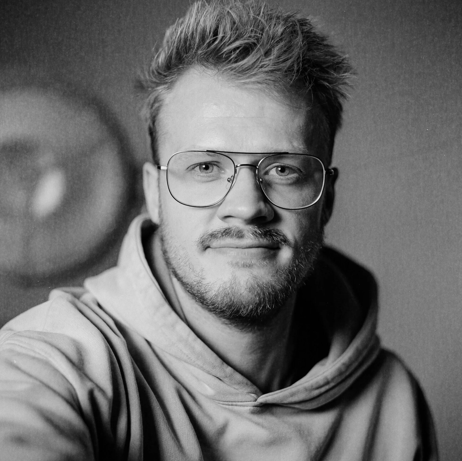 Max Kruggel – Fotograf & Visuals bei Loomroom