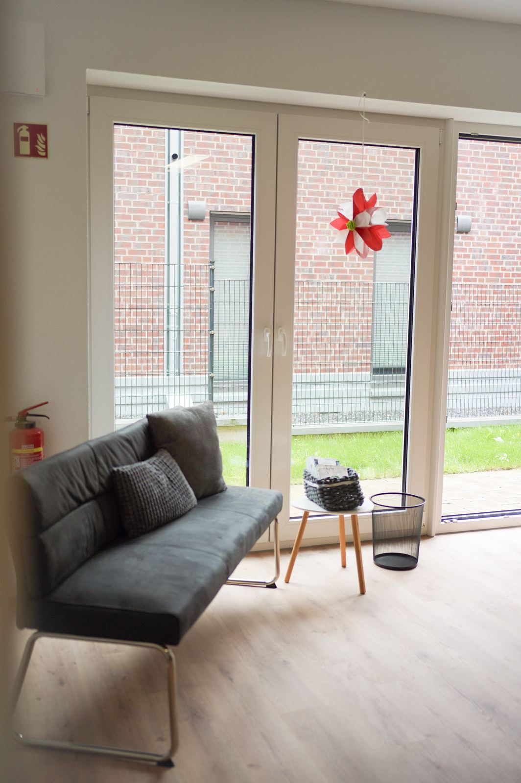 Sitzecke mit Blick in den Garten