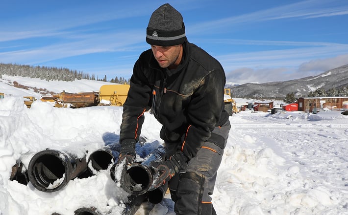 Give Cold the finger