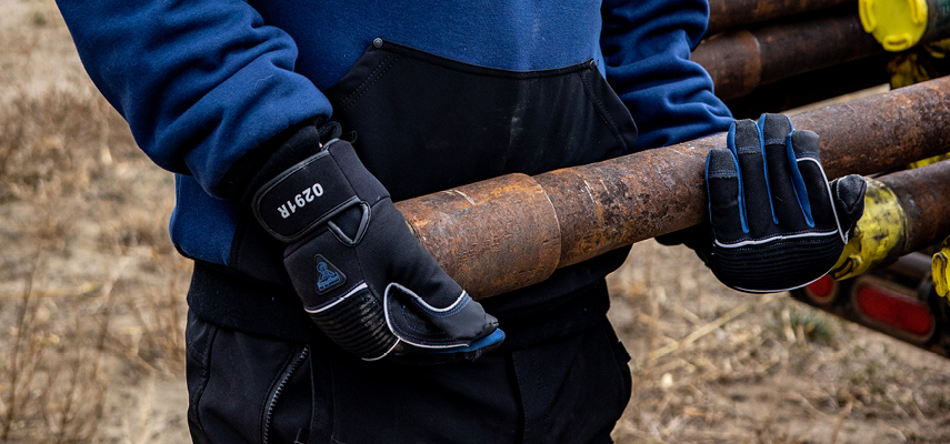 A man wearing RefrigiWear Work Gloves