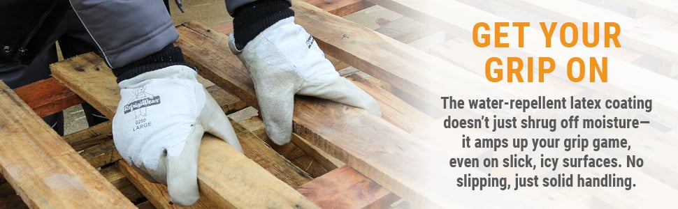 GET YOUR GRIP ON The water-repellent latex coating doesn’t just shrug off moisture—it amps up your grip game, even on slick, icy surfaces. No slipping, just solid handling. 