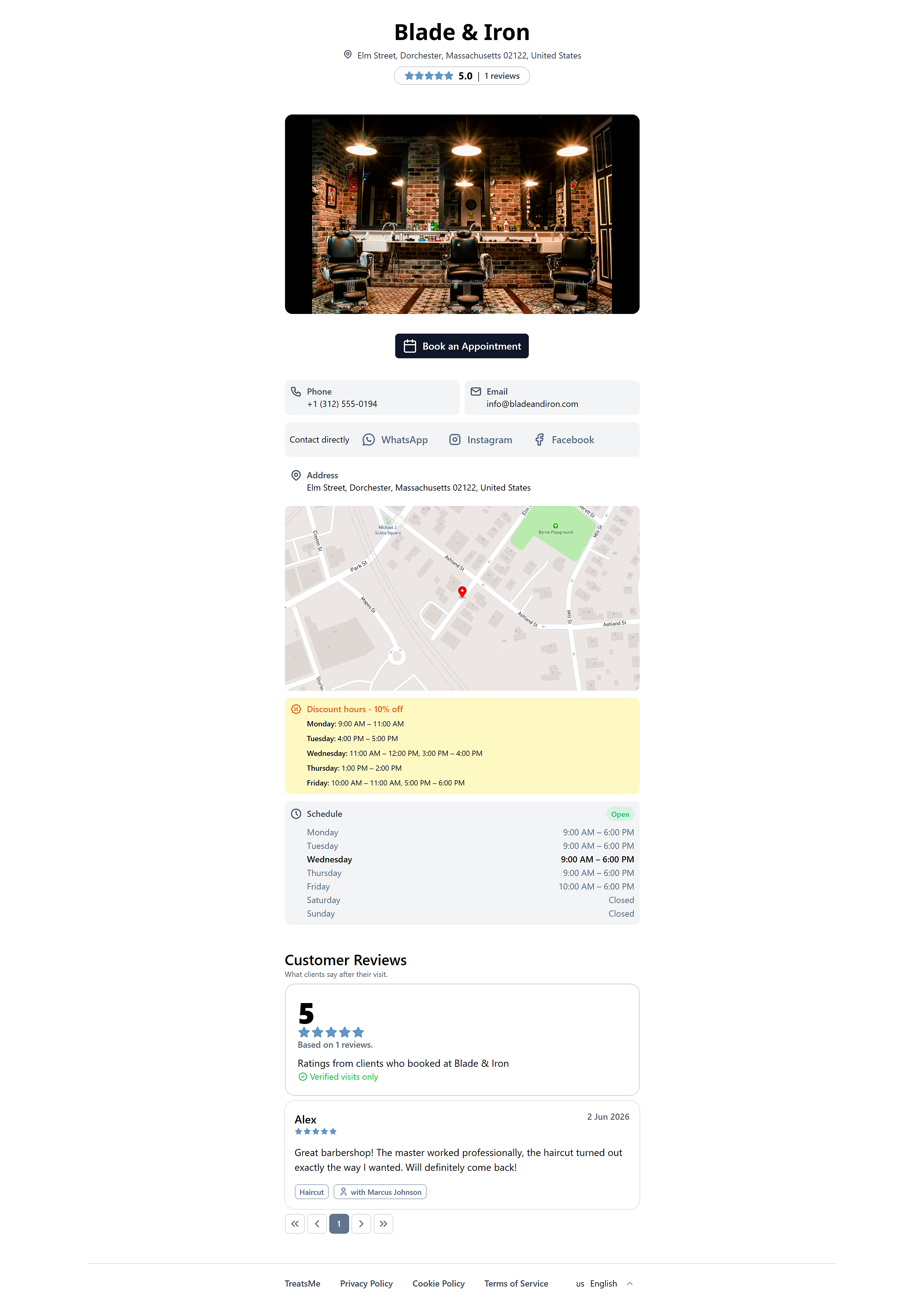 Public barbershop page showing a discount hours block with the weekly schedule
